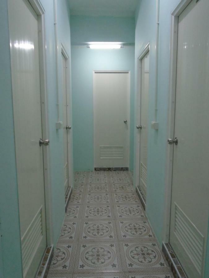 Panda Hostel Phuket (Adults Only) Patong Εξωτερικό φωτογραφία