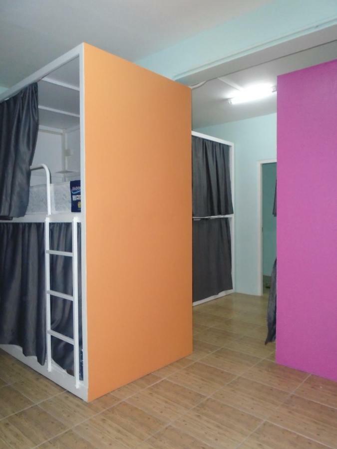 Panda Hostel Phuket (Adults Only) Patong Εξωτερικό φωτογραφία