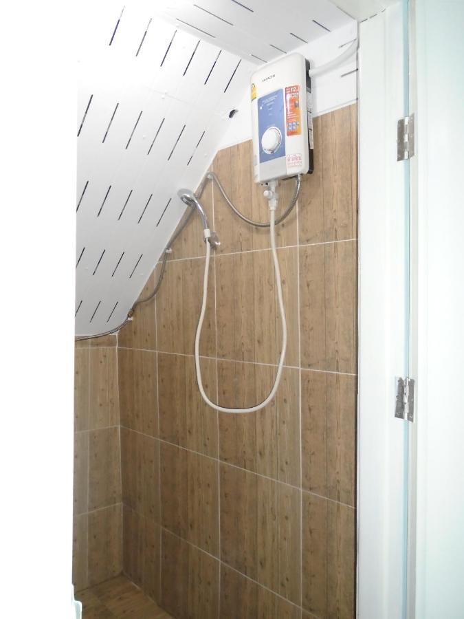 Panda Hostel Phuket (Adults Only) Patong Εξωτερικό φωτογραφία