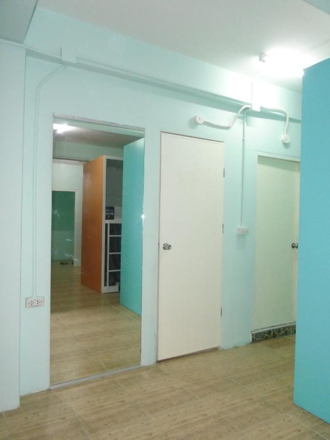 Panda Hostel Phuket (Adults Only) Patong Εξωτερικό φωτογραφία